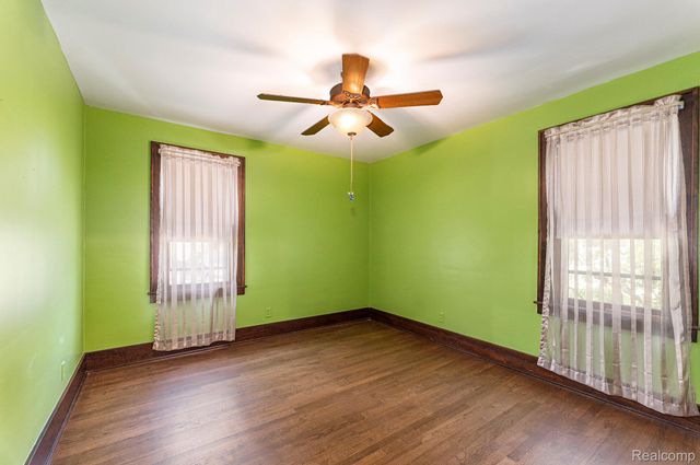 8238 Clinton River Road, Sterling Heights, MI 48314