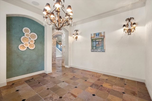 1019 Walnut Falls Circle, Mansfield, TX 76063