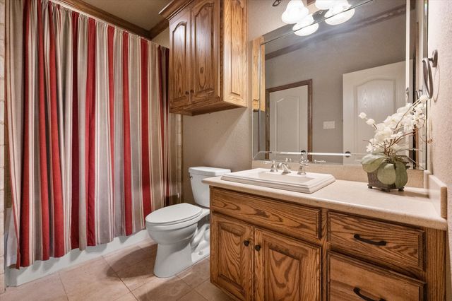 1019 Walnut Falls Circle, Mansfield, TX 76063