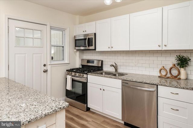 7920 CHARLESMONT RD, Dundalk, MD 21222