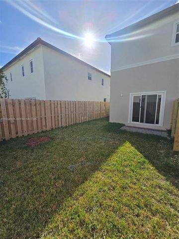 13357 SW 274th St Side, Naranja, FL 33032