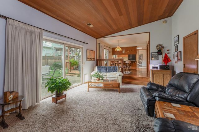 550 Baywood Ct, Ukiah, CA 95482