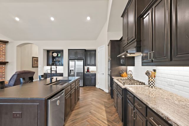 9921 Peninsula Point, Little Elm, TX 75068