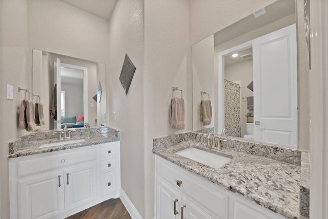 9921 Peninsula Point, Little Elm, TX 75068