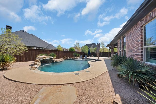 9921 Peninsula Point, Little Elm, TX 75068
