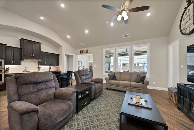 9921 Peninsula Point, Little Elm, TX 75068