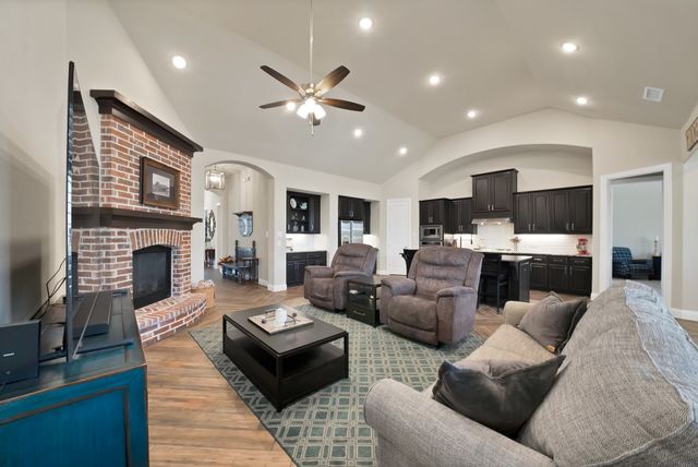 9921 Peninsula Point, Little Elm, TX 75068