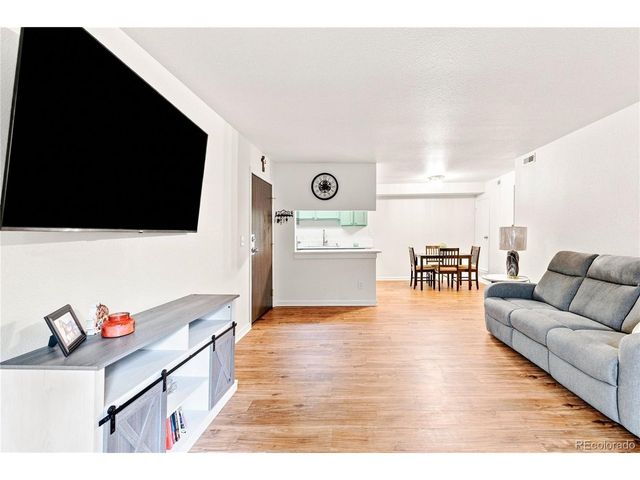 1795 S Pitkin St A, Aurora, CO 80017