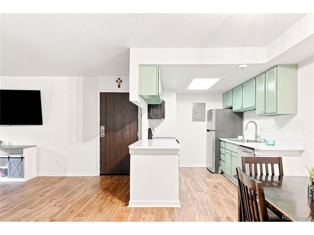 1795 S Pitkin St A, Aurora, CO 80017