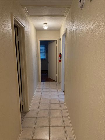1423 Elkwood Drive, Missouri City, TX 77489