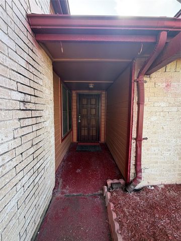 1423 Elkwood Drive, Missouri City, TX 77489