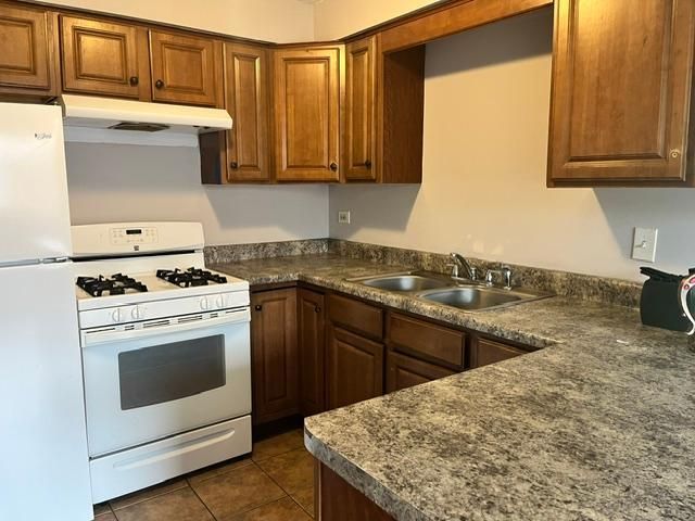 8241 W 79 Street W 3E, Justice, IL 60458