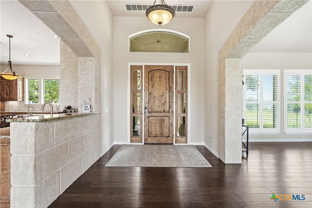 1280 Mystic Parkway, Spring Branch, TX 78070