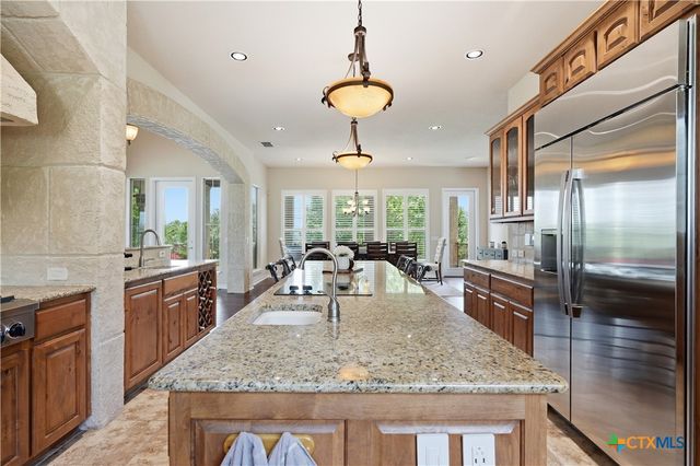 1280 Mystic Parkway, Spring Branch, TX 78070