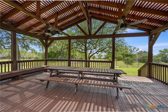 1280 Mystic Parkway, Spring Branch, TX 78070