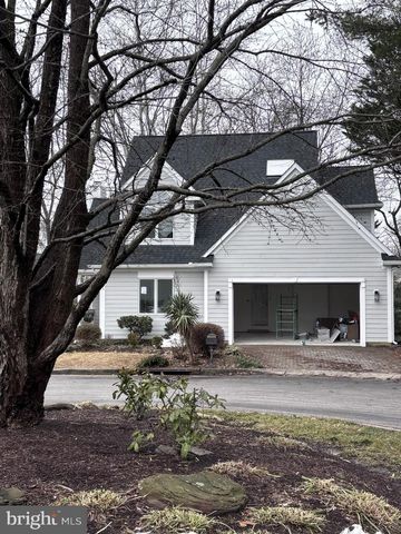 221 SPRING RACE CT, Annapolis, MD 21401
