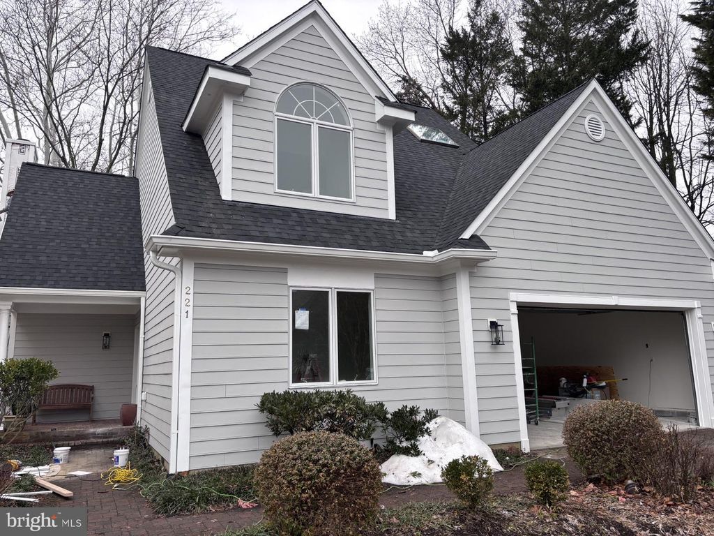 221 SPRING RACE CT, Annapolis, MD 21401