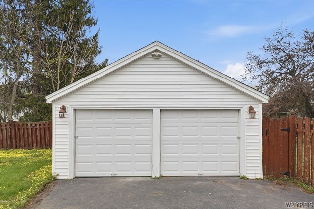 23 Lombardy Street, Lancaster, NY 14086