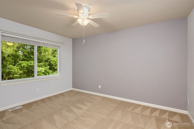 122 Ilwaco Place SE, Renton, WA 98059