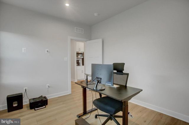 1585 SHANNON DR S, Greencastle, PA 17225