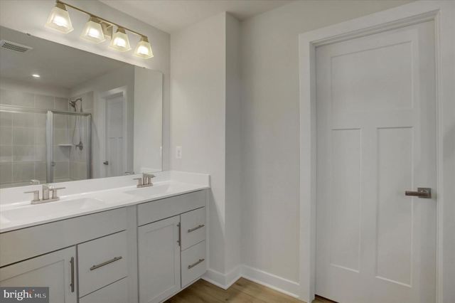 1585 SHANNON DR S, Greencastle, PA 17225