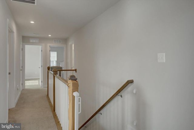 1585 SHANNON DR S, Greencastle, PA 17225