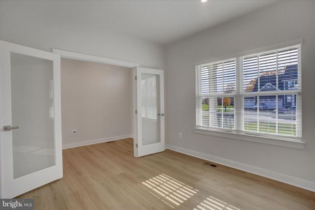 1585 SHANNON DR S, Greencastle, PA 17225