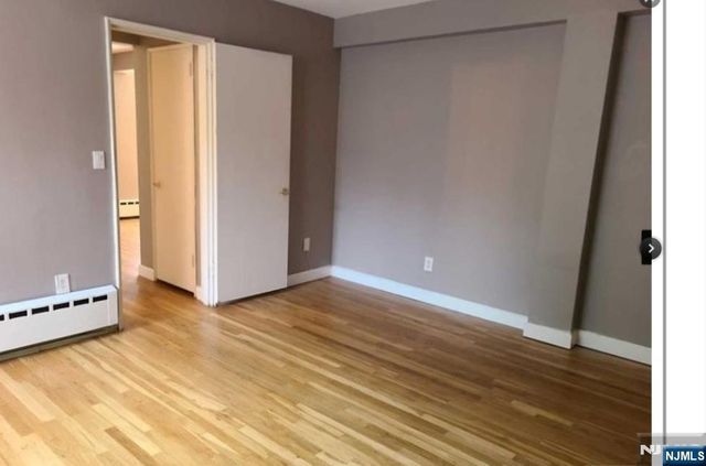 1575 Center Avenue 5F, Fort Lee, NJ 07024