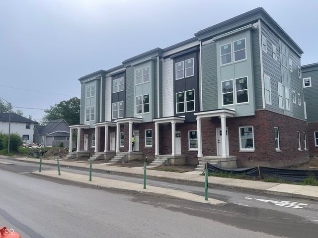 2609 E New York Street, Indianapolis, IN 46201