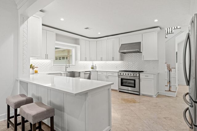 910 Cranberry Hill Court, Houston, TX 77079