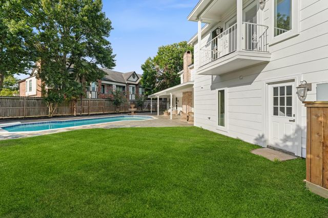 910 Cranberry Hill Court, Houston, TX 77079
