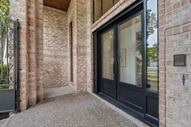 910 Cranberry Hill Court, Houston, TX 77079