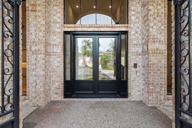 910 Cranberry Hill Court, Houston, TX 77079
