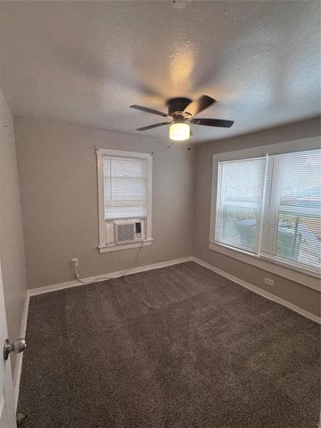 2613 Nettleton Street, Houston, TX 77004