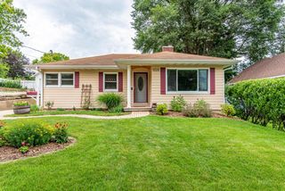 1028 Genesee STREET, Waukesha, WI 53186