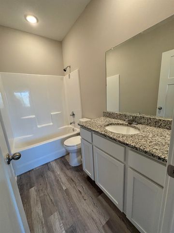 2509-2507 W 55th St N, Wichita, KS 67204