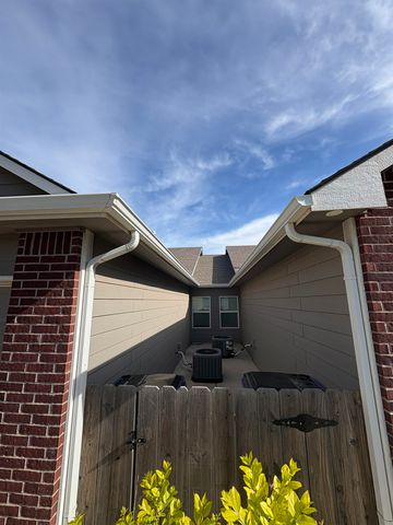 2509-2507 W 55th St N, Wichita, KS 67204