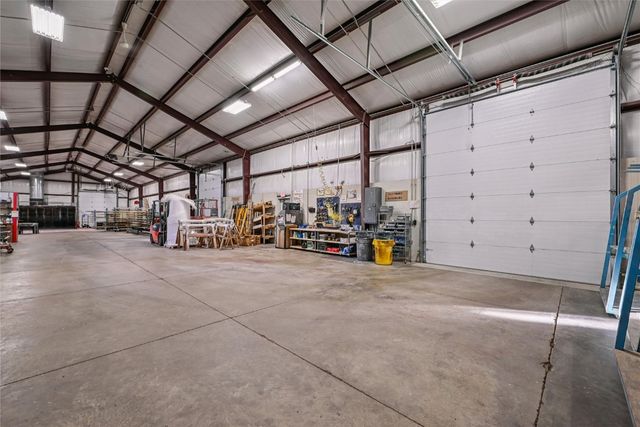 1402 18th Street SW, Cedar Rapids, IA 52404