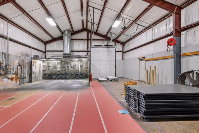 1402 18th Street SW, Cedar Rapids, IA 52404