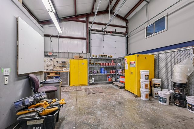 1402 18th Street SW, Cedar Rapids, IA 52404