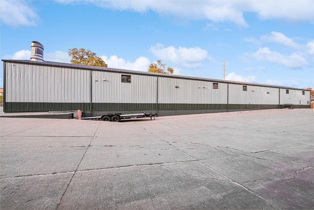 1402 18th Street SW, Cedar Rapids, IA 52404