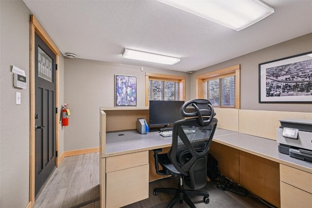 1402 18th Street SW, Cedar Rapids, IA 52404