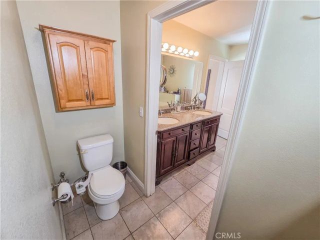 15810 Larkspur Street 106, Sylmar, CA 91342