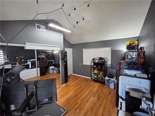 15810 Larkspur Street 106, Sylmar, CA 91342