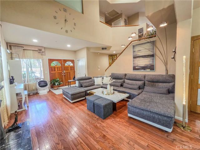 15810 Larkspur Street 106, Sylmar, CA 91342