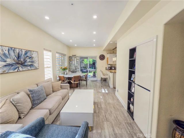 15810 Larkspur Street 106, Sylmar, CA 91342