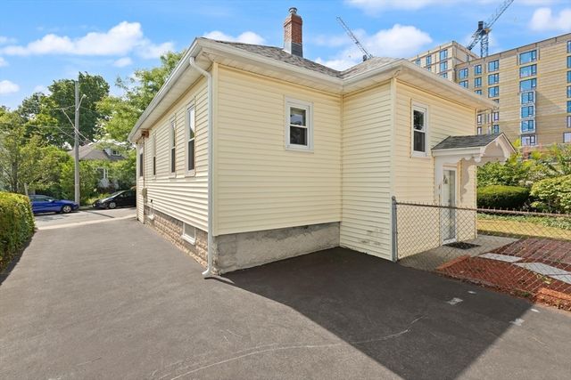 135 Brookings St., Medford, MA 02155
