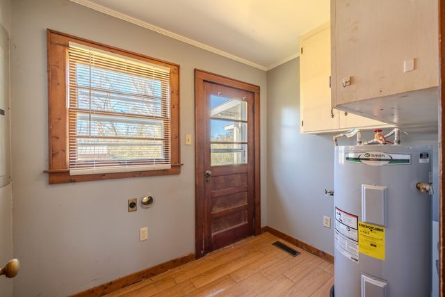 60 WHITE ST, Savannah, TN 38372