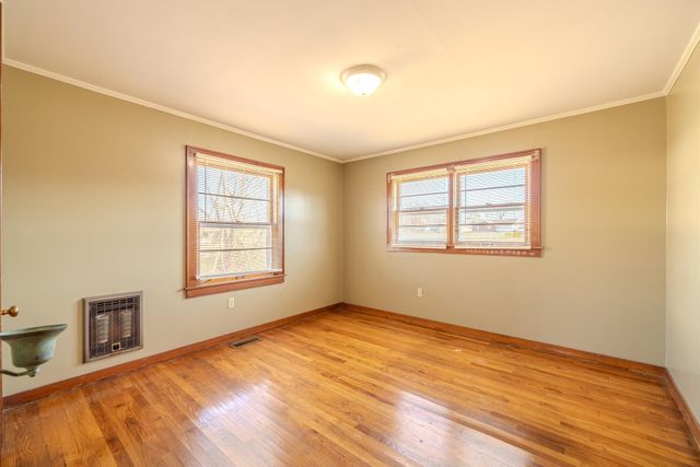 60 WHITE ST, Savannah, TN 38372