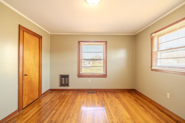 60 WHITE ST, Savannah, TN 38372